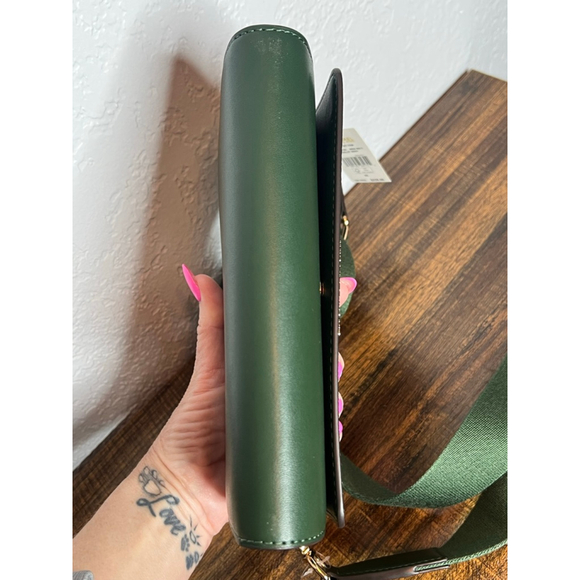 Michael Kors Jet Set Large Moss Multi Crossbody Bag with Logo & Zip Closure - Picture 8 of 11